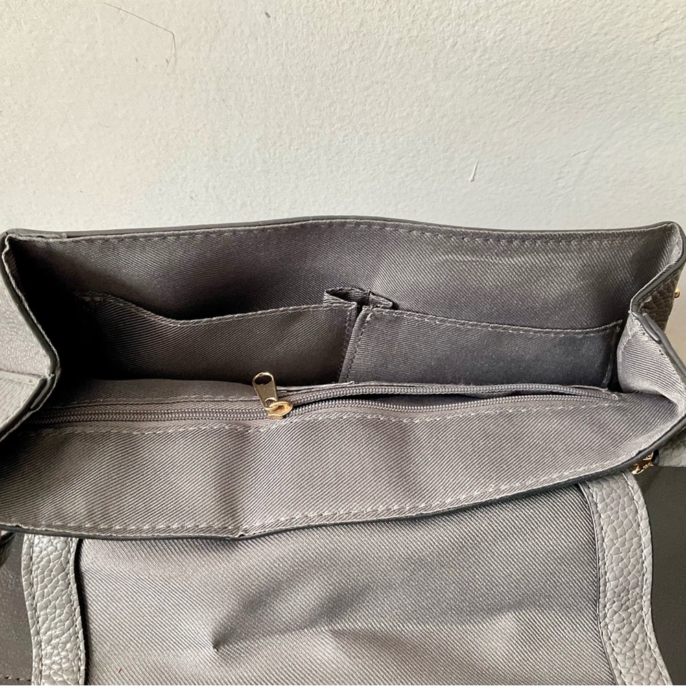 A new day backpack - EUC - Picture 6 of 6